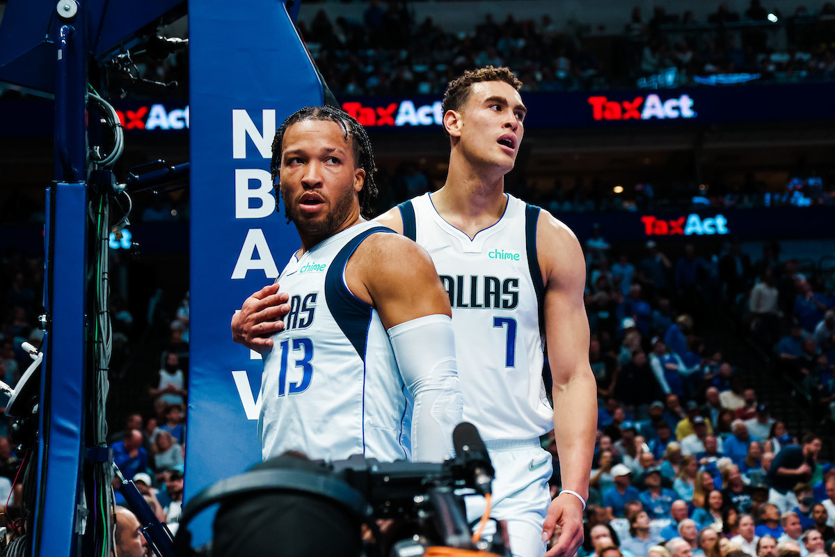 李弘权在外 李弘权在外