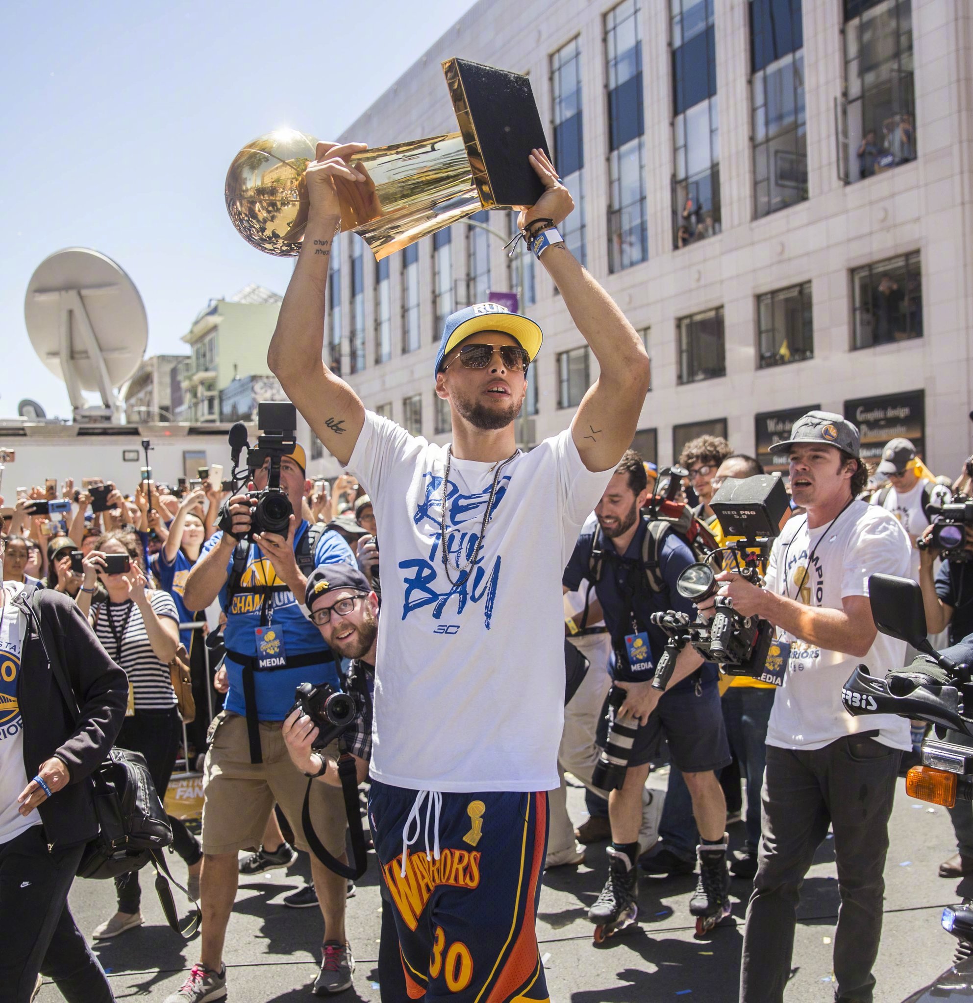 它不仅仅局 它不仅仅局