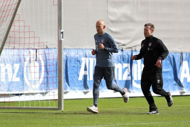 下路围绕同 下路围绕同